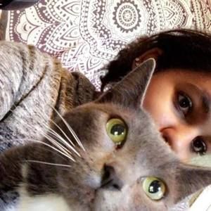 Meet your Posher, Mya